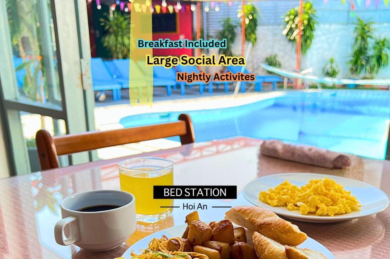 Bed Station Hostel & Pool Bar Hoi An " Former Sunflower" Bagian luar foto